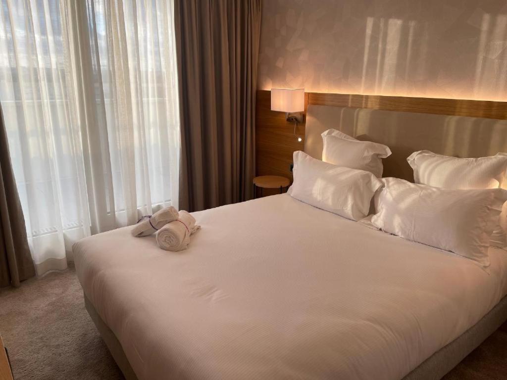 Brit Hotel Paris Orly Rungis Thiais Exterior foto